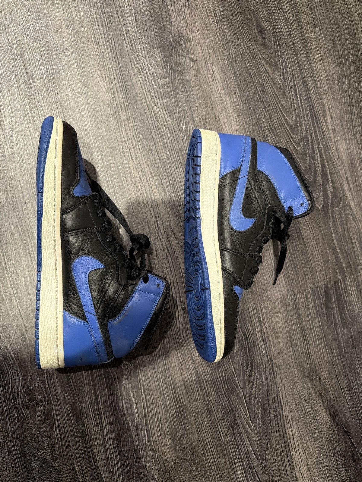 Jordan Brand Air Jordan 1 Royal Blue, 2013 Size US 9 / EU 42 - 7 Thumbnail