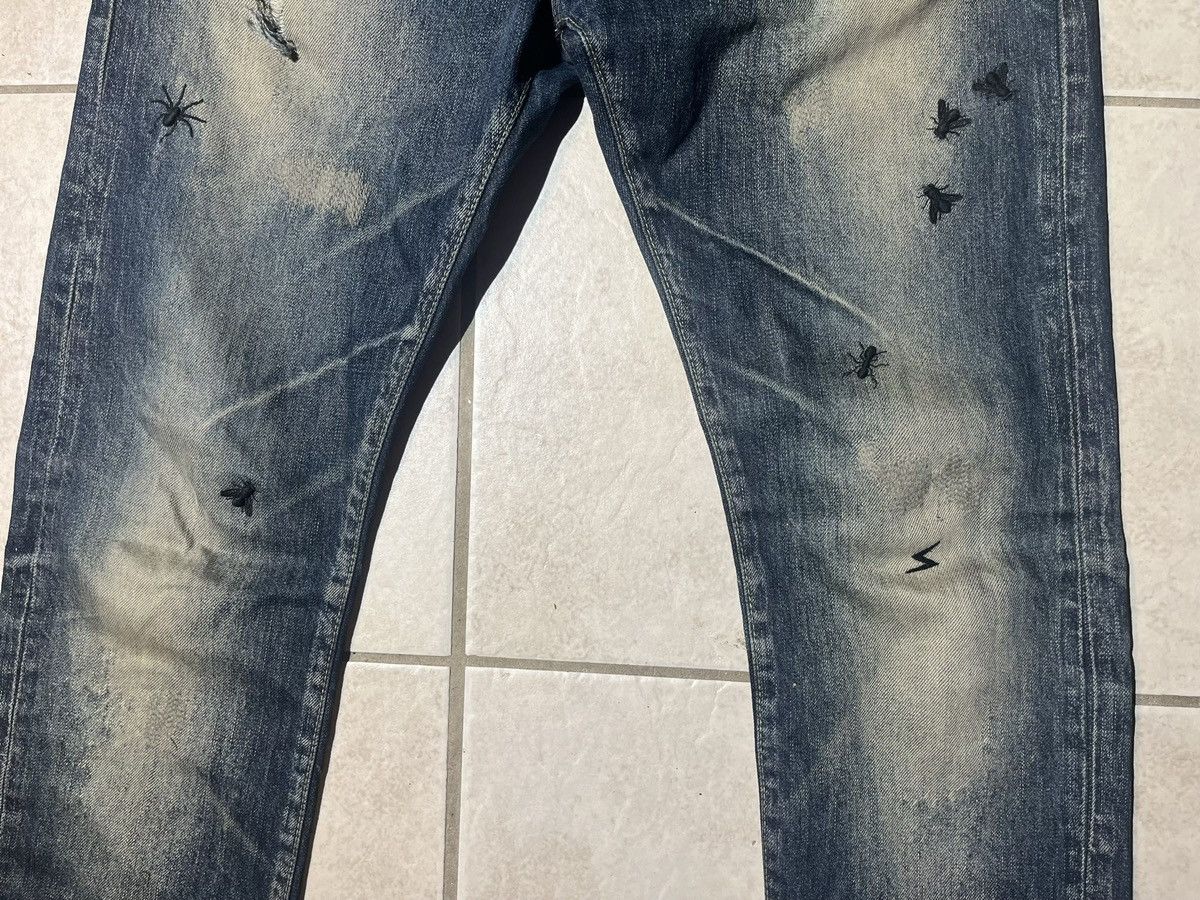 Jun Takahashi × Undercover Undercover AW06 Guru Bug denim Size US 32 / EU 48 - 5 Thumbnail