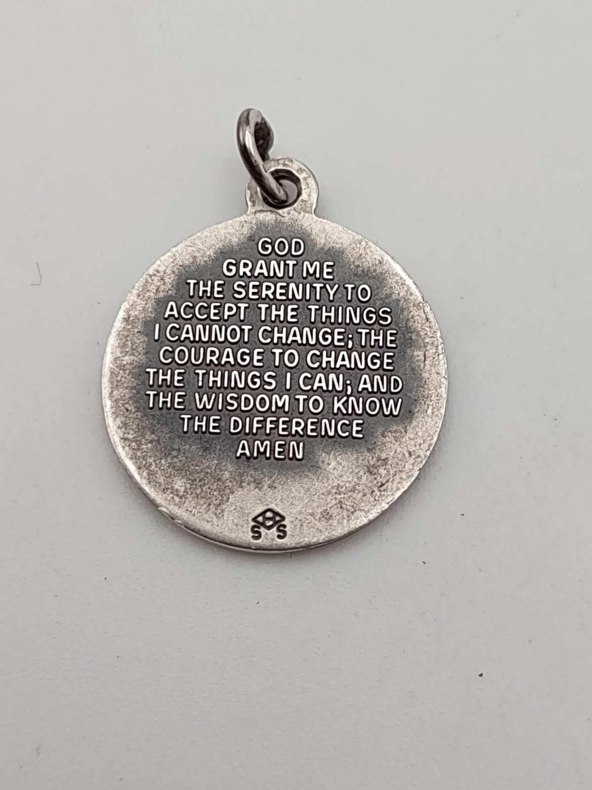 The Unbranded Brand Sterling Silver Serenity Prayer Praying Hands Pendant 925 Size ONE SIZE - 2 Thumbnail