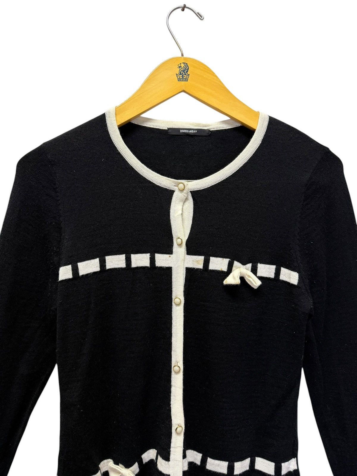 Aran Isles Knitwear Vintage Brodiaea Button Ups Knitwear Cardigan Size XS / US 0-2 / IT 36-38 - 4 Thumbnail