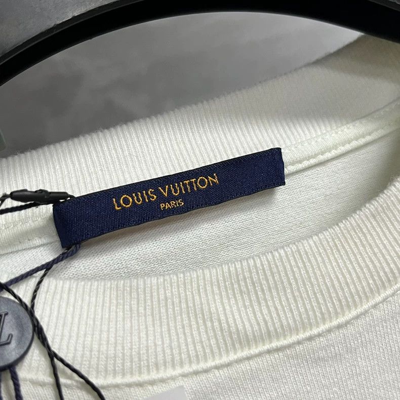 Louis Vuitton Louis Vuitton White Locomotive Flame Graffiti Cartoon Logo Size US M / EU 48-50 / 2 - 4 Thumbnail