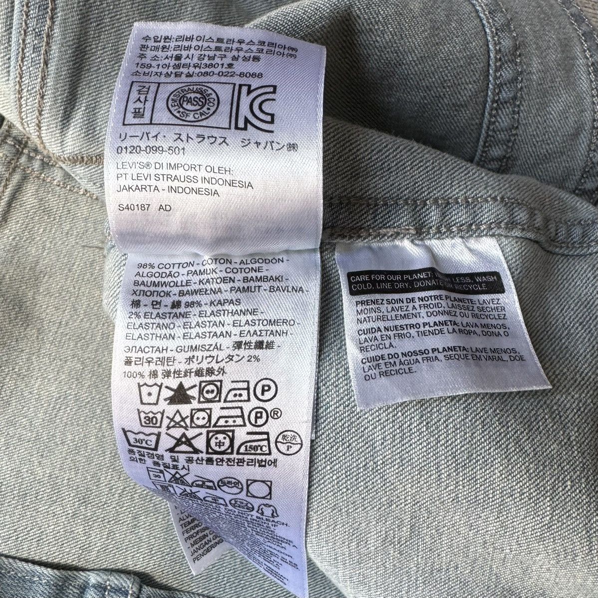 Levi's Retro, Levi’s Brand, Princess Kitty, Light-Wash Denim Vest Size S / US 4 / IT 40 - 8 Thumbnail
