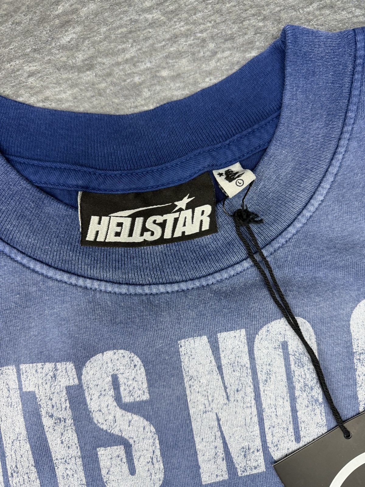 HELLSTAR Hellstar Carry Your Cross T-Shirt Size US L / EU 52-54 / 3 - 3 Thumbnail