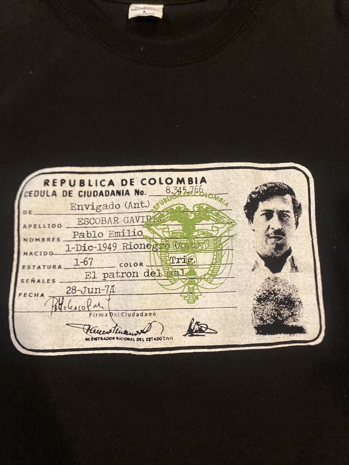 Band Tees Vintage y2k Pablo Escobar t-shirt Size US M / EU 48-50 / 2 - 4 Thumbnail