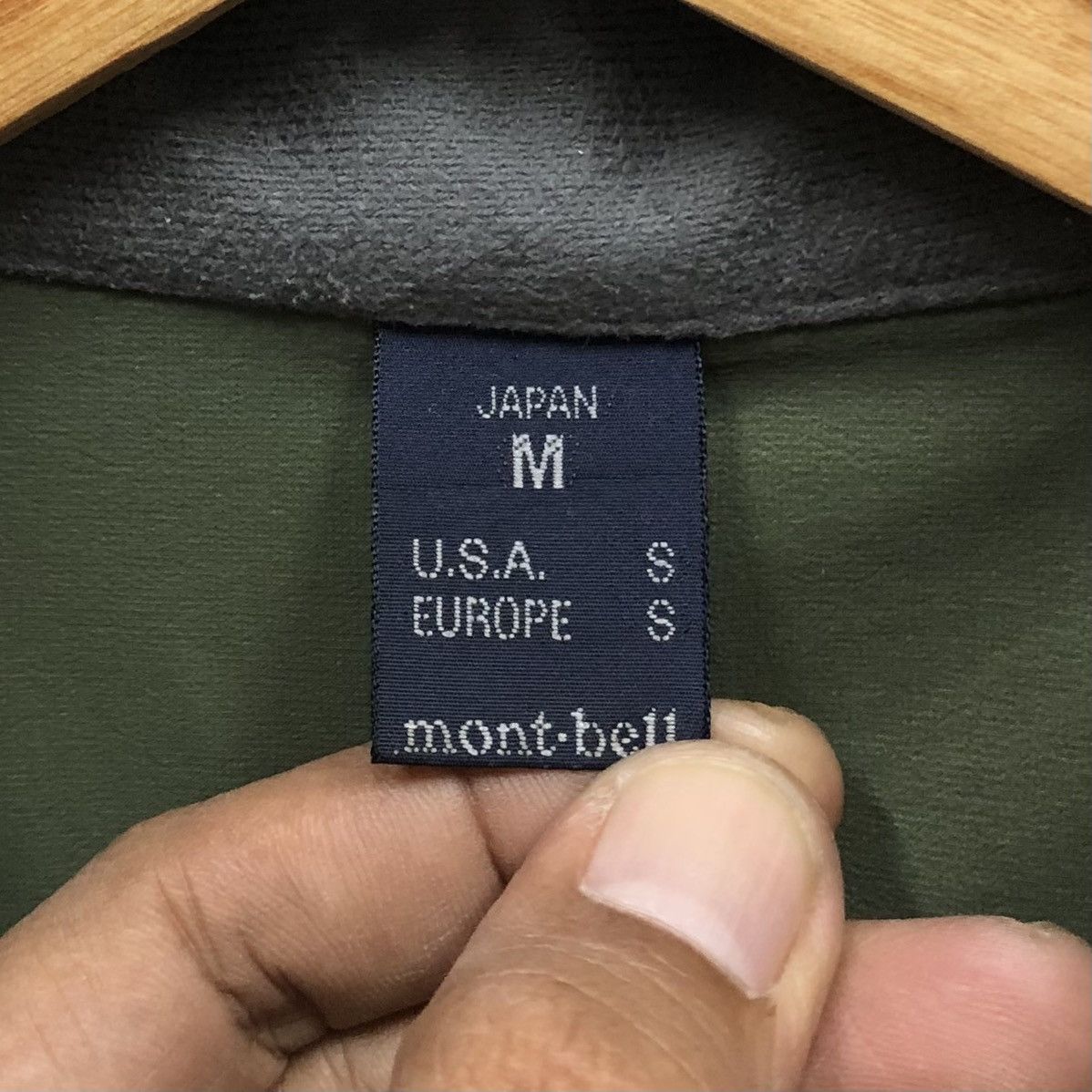 Montbell Montbell Thinsulate Micro Puff Nylon Jacket Mens Size US M / EU 48-50 / 2 - 14 Thumbnail