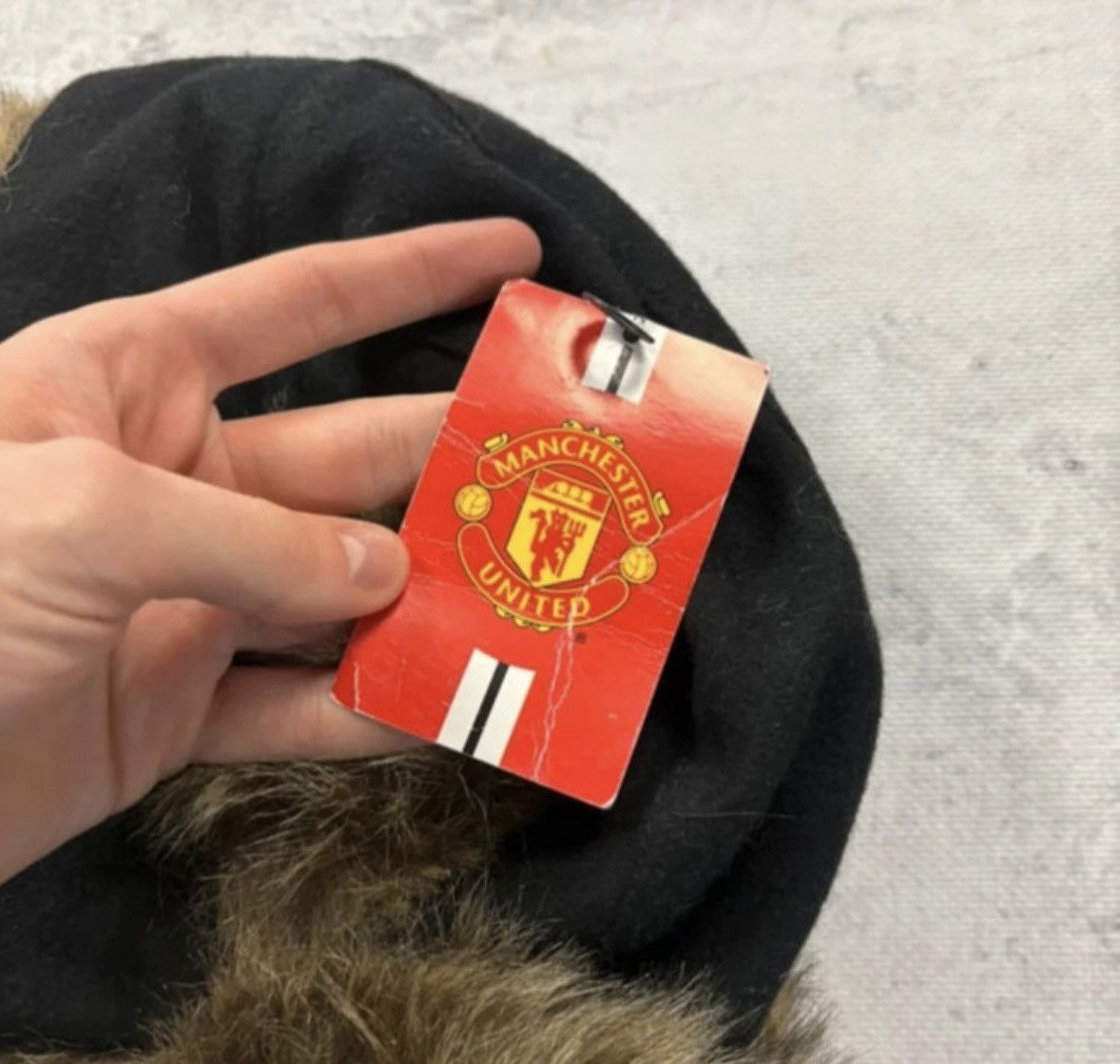 Vintage Vintage Manchester United Winter Cap Hat y2k 1997 red devils Size ONE SIZE - 7 Thumbnail