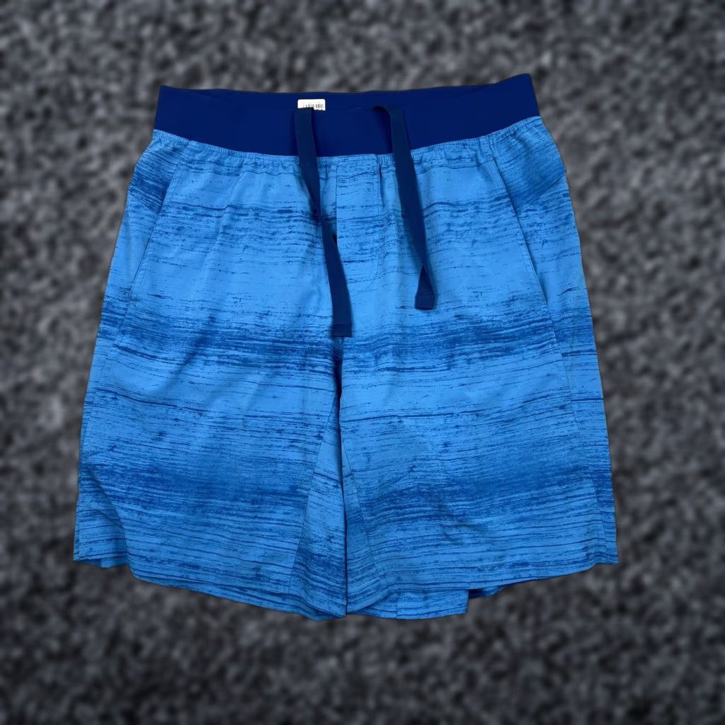 Lululemon Lululemon Shorts Mens XL Blue Drawstring Elastic Waist Pockets Logo Active Size US 36 / EU 52 - 1 Thumbnail