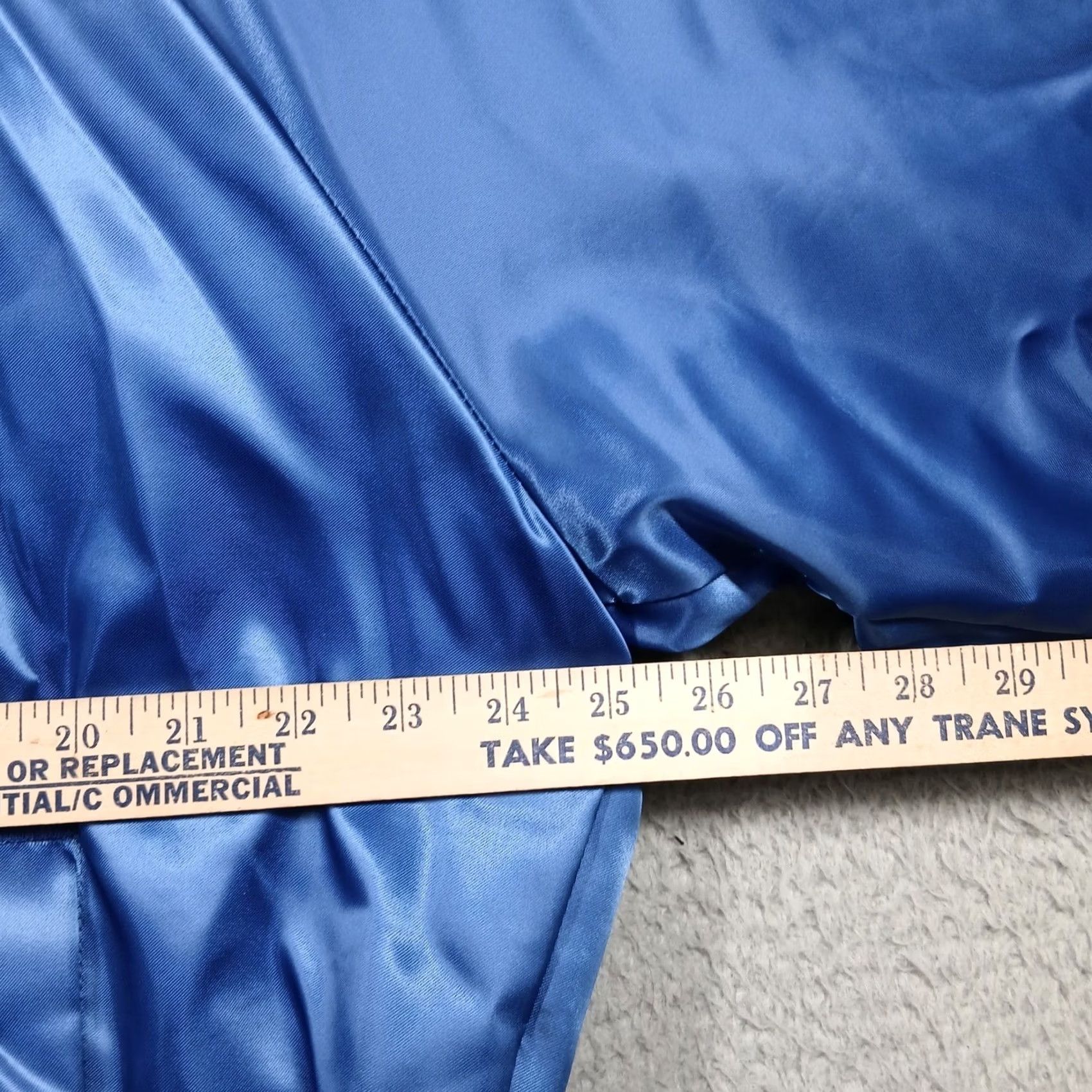 Chalk Line VINTAGE Chalk Line Detroit Lions Satin Bomber Jacket Mens XL Blue EUC Size US XL / EU 56 / 4 - 6 Thumbnail