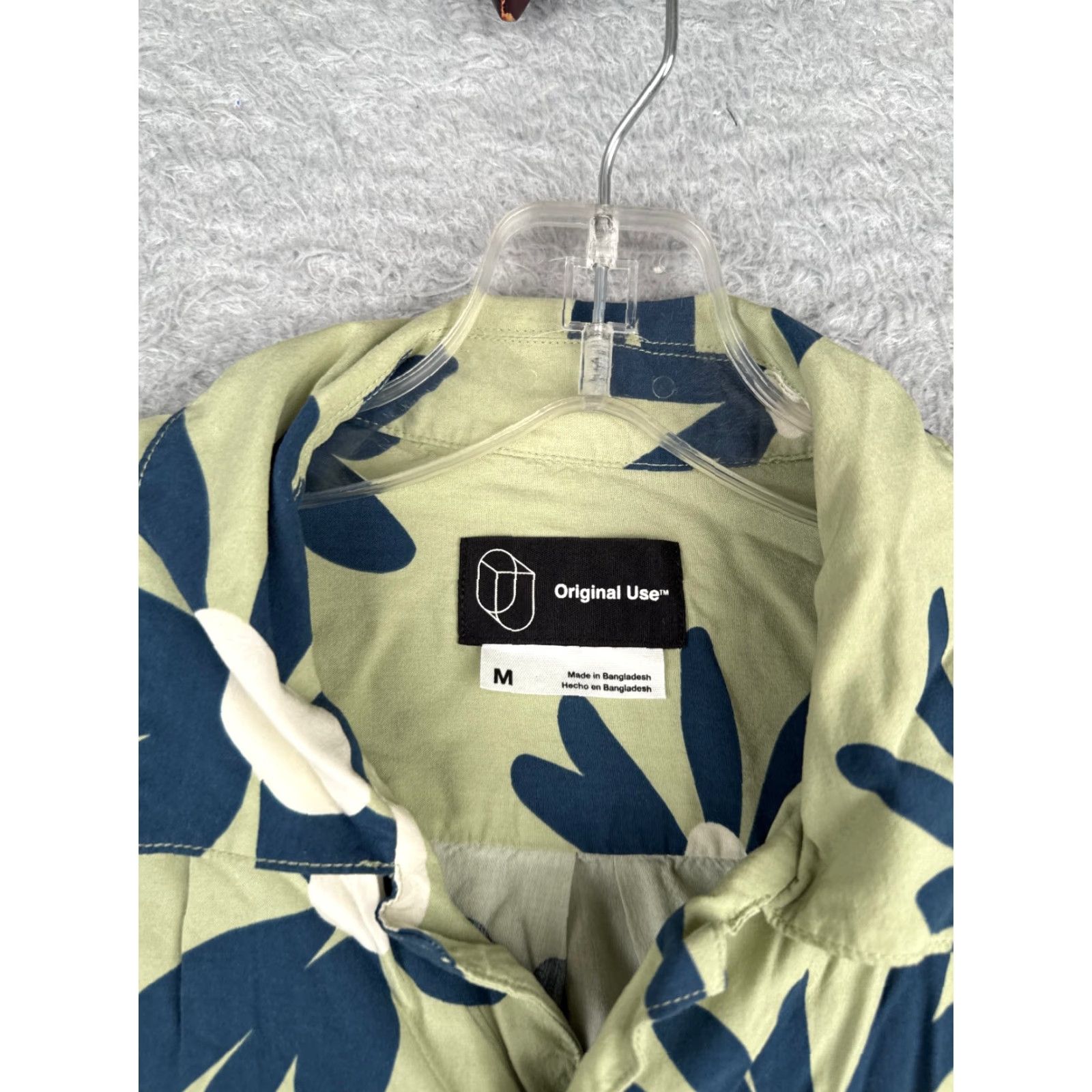 Vintage Original Use Shirt Adult Medium Green Floral Hawaiian 100% Rayon Button Up Size US M / EU 48-50 / 2 - 6 Thumbnail