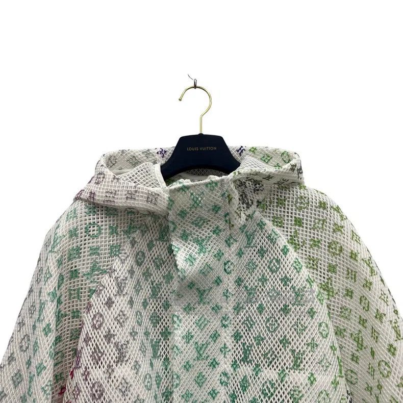 Louis Vuitton Louis Vuitton Organza print jacket Size US S / EU 44-46 / 1 - 2 Thumbnail