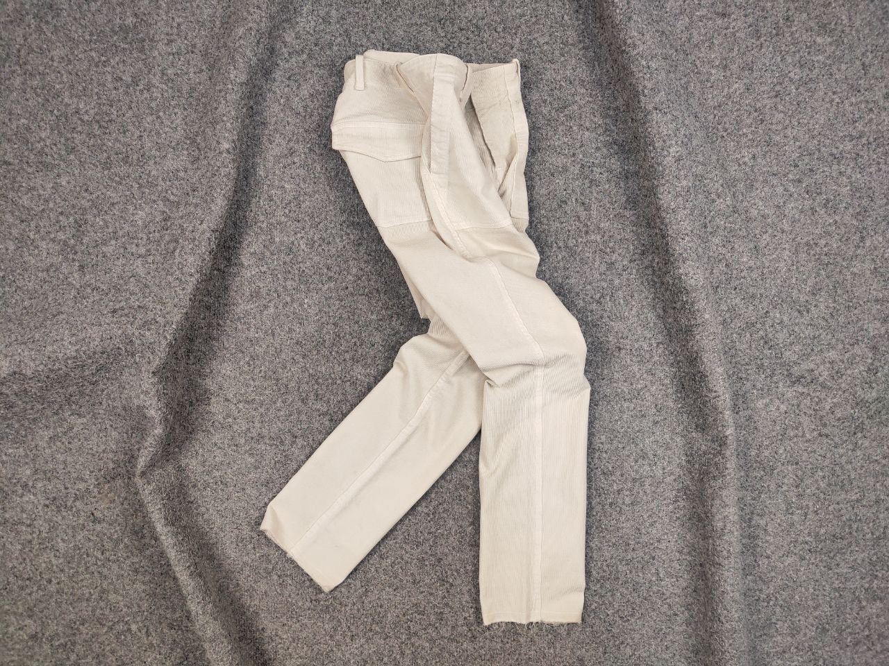 Nili Lotan Nili lotan Design Classic Trouser Corduroy Beige Pants Size 25" / US 0 / IT 36 - 11 Thumbnail