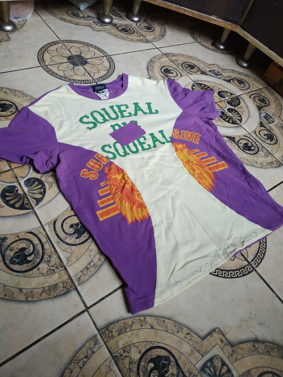 Versus Versace Vintage Versus Versace Lions Graphic Ittierre Made in Italy Size US L / EU 52-54 / 3 - 8 Thumbnail