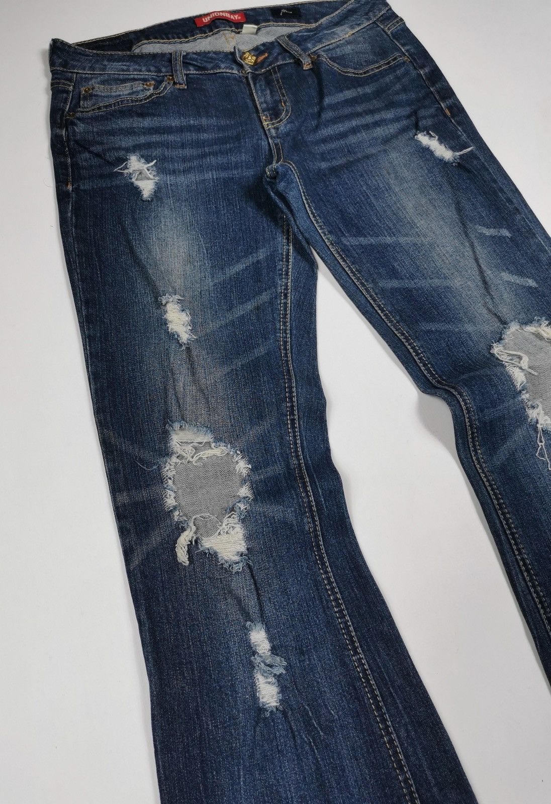 UNIONBAY Flare Distressed Unionbay Denim Jeans Size 30" / US 8 / IT 44 - 3 Thumbnail