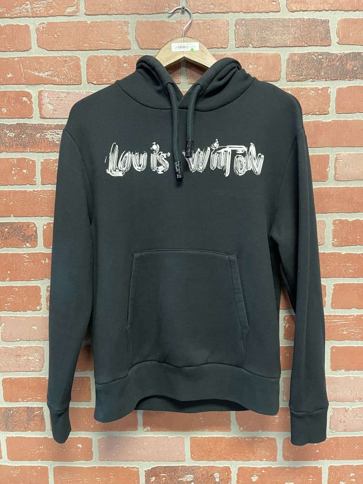 Louis Vuitton Size XS - Louis Vuitton Graphic Hoodie Black SS22 “1A9SVP” Size US XS / EU 42 / 0 - 1 Thumbnail