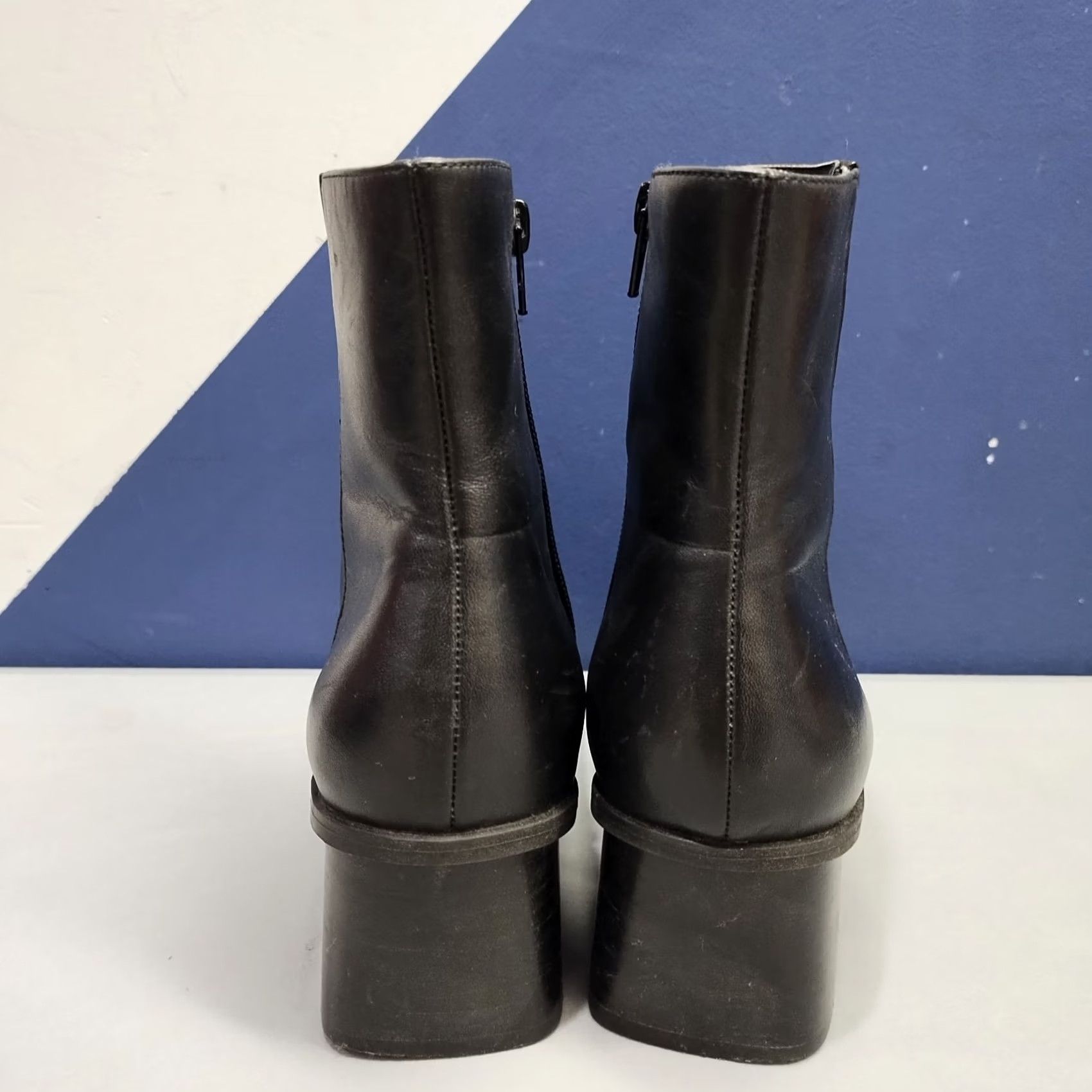 Vintage Madeline Womens Bootie Shoes 9M Black Leather Square Toe Block Heel Side Zip Size US 9 / IT 39 - 5 Thumbnail