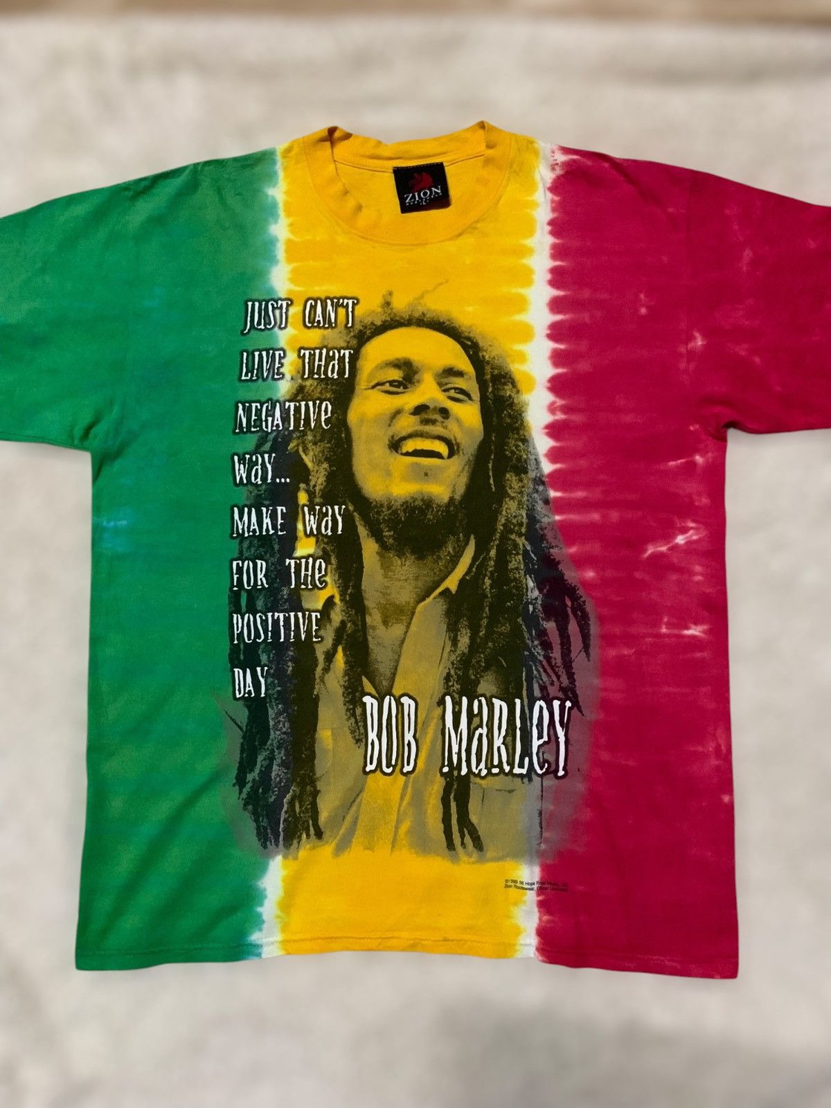 Band Tees × Bob Marley × Vintage Band Tees Vintage Bob Marley 1999 Size US L / EU 52-54 / 3 - 1 Thumbnail