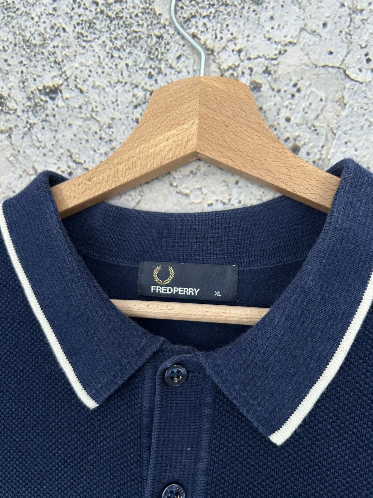 Fred Perry Fred Perry Navy Polo Tee Streetwear Luxury Classic Basic Size US XL / EU 56 / 4 - 4 Thumbnail