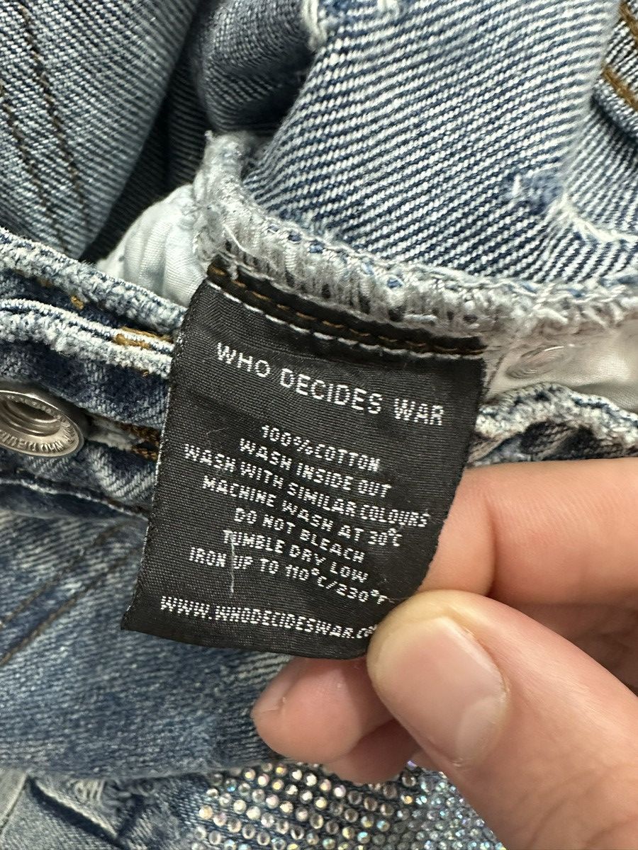 Who Decides War Who Decides War Windows Size US 28 / EU 44 - 15 Thumbnail