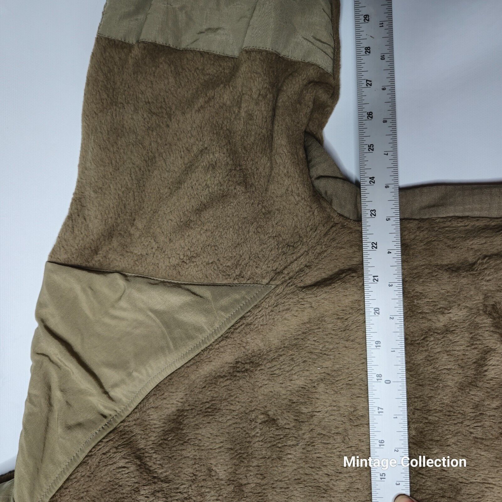 Polartec USGI Military Gen III Fleece Cold Weather Jacket Coyote Sz M Size US M / EU 48-50 / 2 - 10 Thumbnail