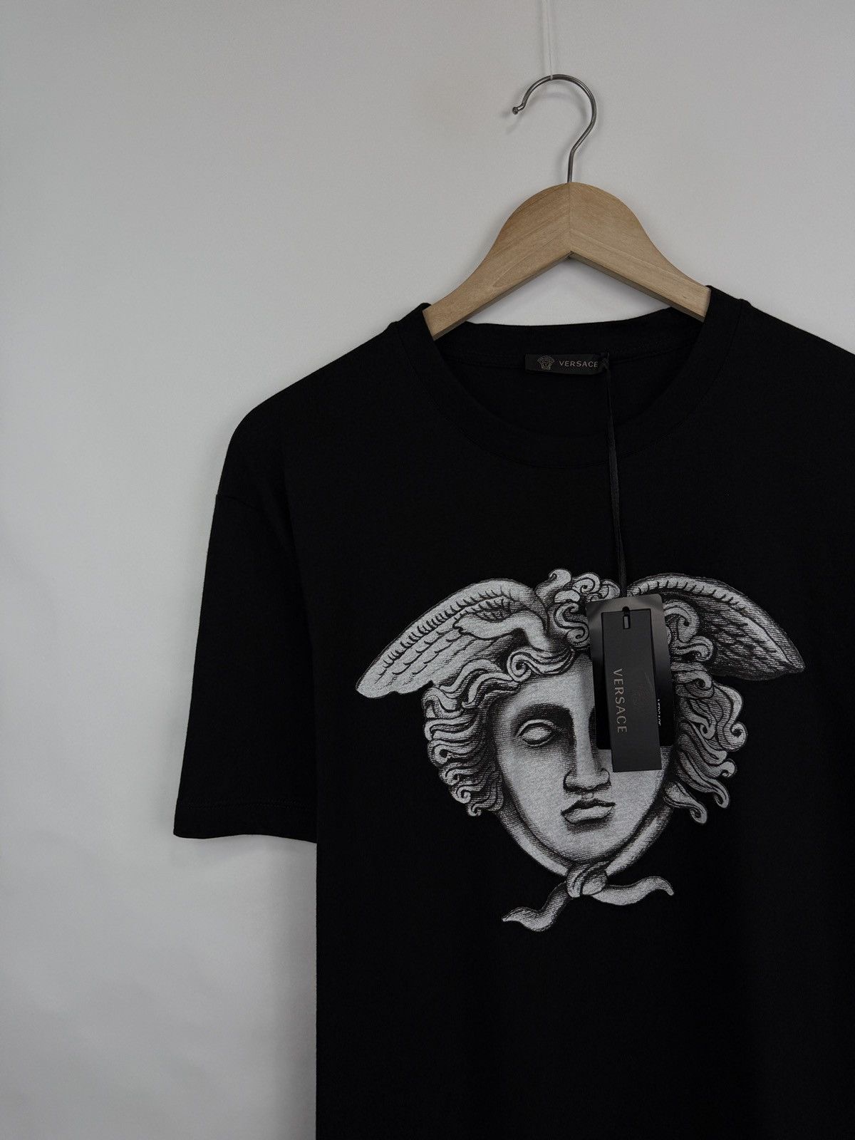 Versace ❗️NEW 🇮🇹 Versace Medusa Portrait T-Shirt Made in Italy Rare Size US XL / EU 56 / 4 - 2 Thumbnail