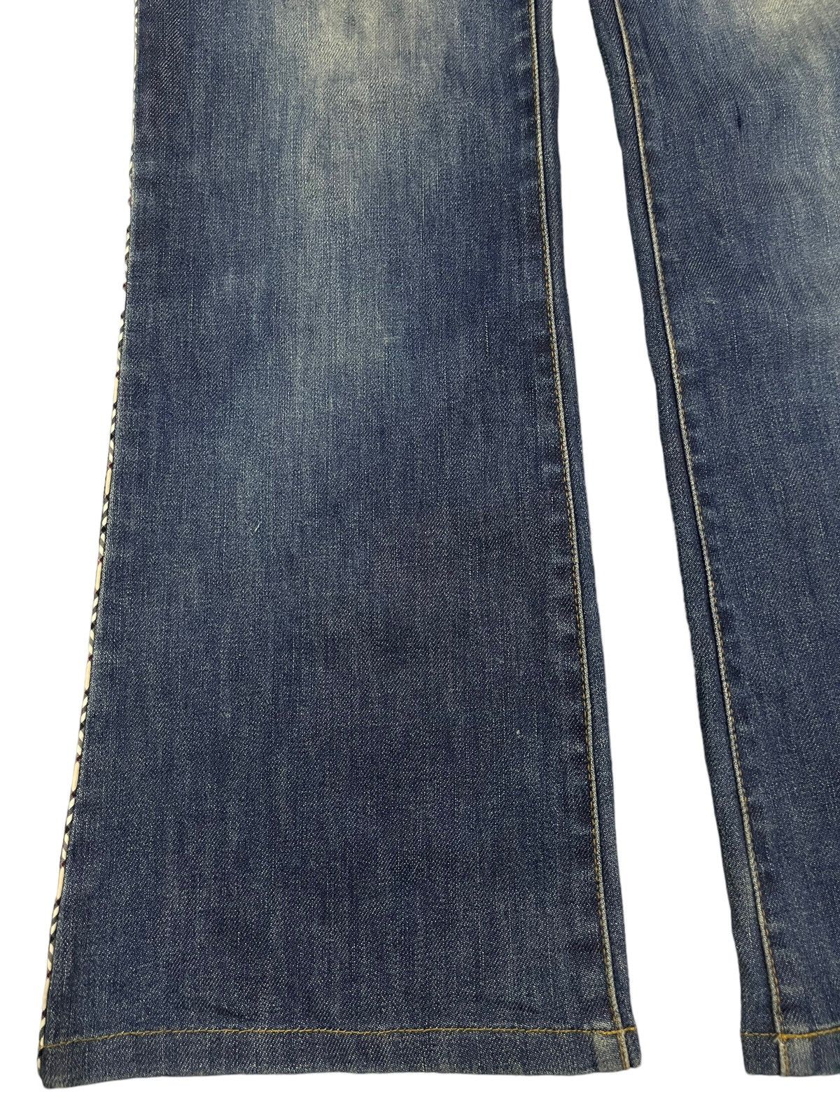 Burberry Vintage Burberry Blue Wash Style Checked Line Flare Jeans Size US 29 - 5 Thumbnail