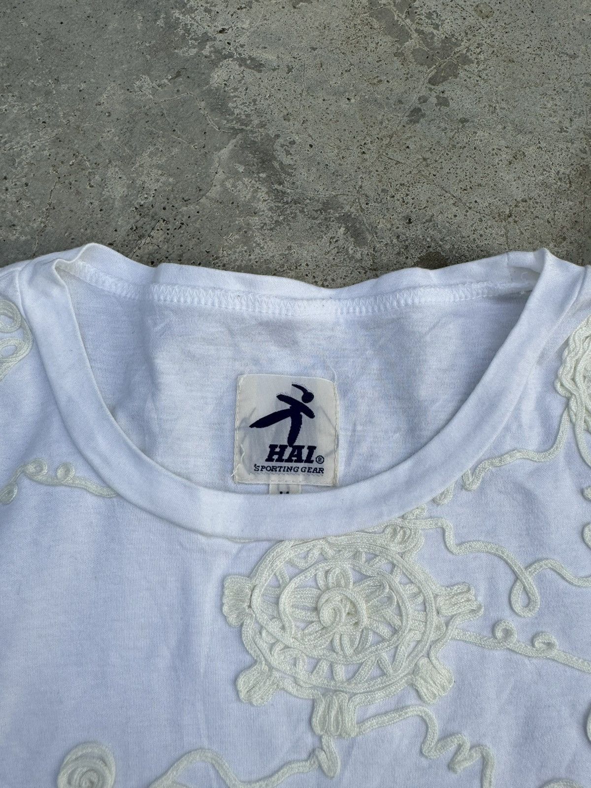 Hai Sporting Gear × Issey Miyake × Tsumori Chisato Hai Sporting Gear White Tshirt With Nice Design Size M / US 6-8 / IT 42-44 - 2 Thumbnail