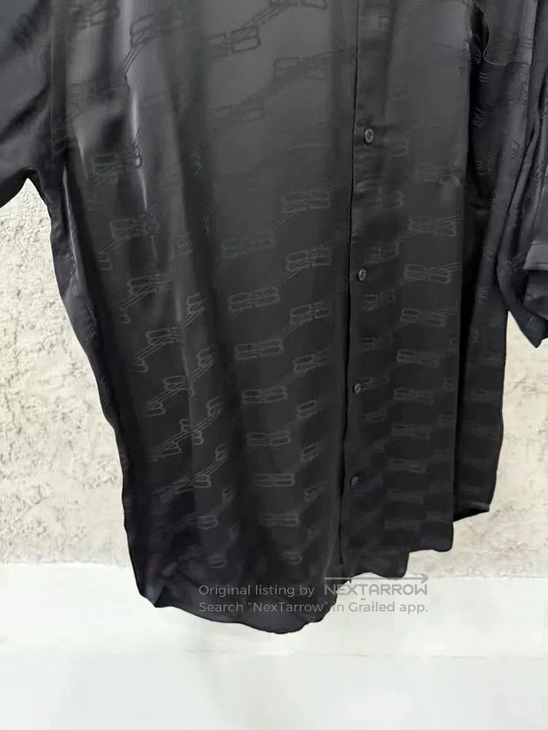 Balenciaga Balenciaga Silk Short Sleeve Shirt. Size US XS / EU 42 / 0 - 4 Thumbnail