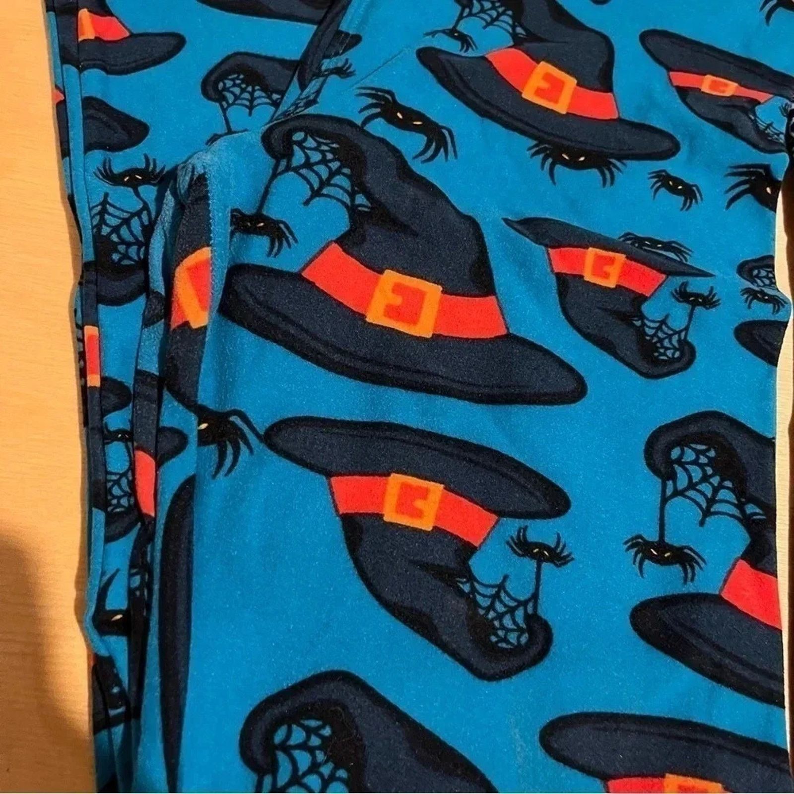 Other LULAROE HALLOWEEN Green Leggings Witches Spiders / Eyes Size 27" / US 4 / IT 40 - 2 Thumbnail