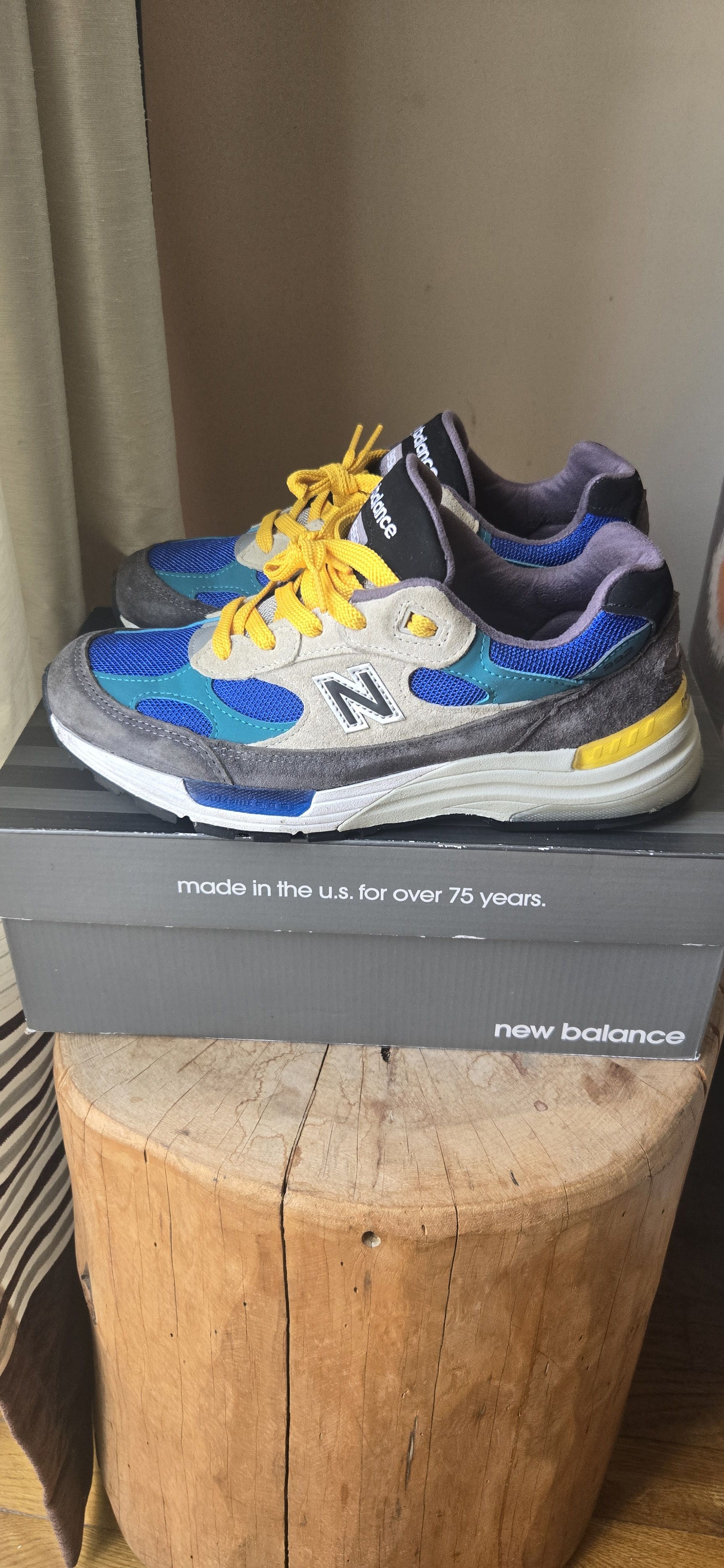 New Balance New Balance 992 Colorblock Size US 7.5 / EU 40-41 - 4 Thumbnail