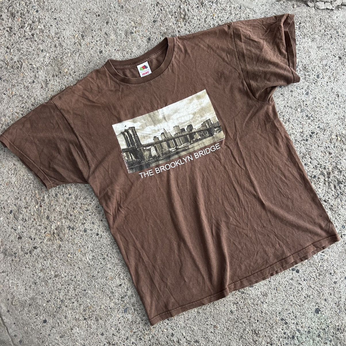 Jerzees × Vintage Vintage 1989 Brooklyn Bridge Skyline Crewneck Raspberry Pink Size US XL / EU 56 / 4 - 2 Thumbnail