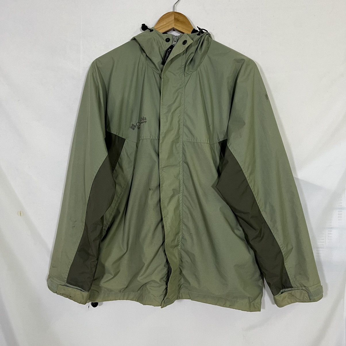 Columbia VTG COLUMBIA PACKABLE WINDBREAKER Size US L / EU 52-54 / 3 - 1 Thumbnail