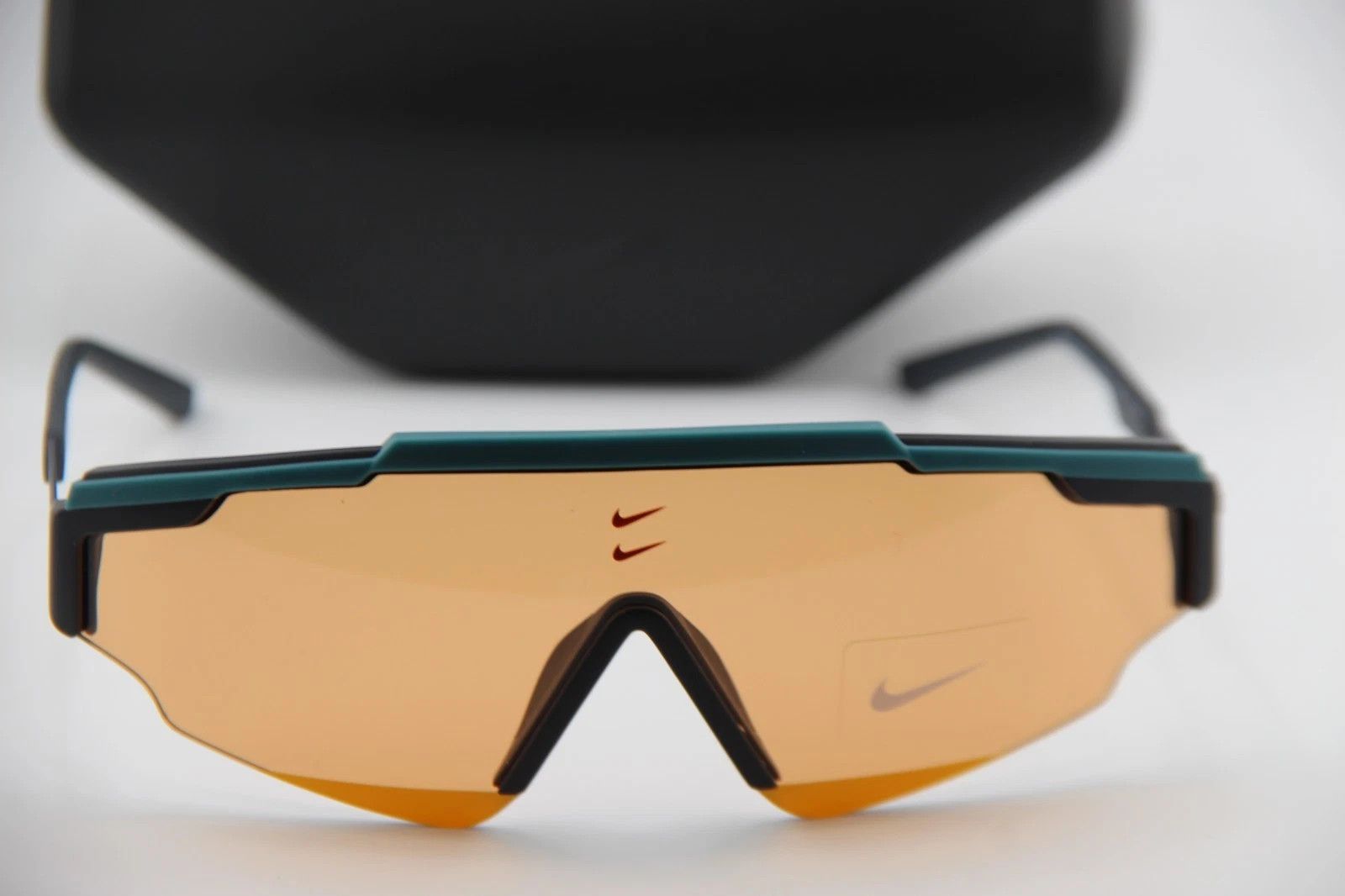 Nike NEW NIKE MARQUEE EDGE 24 E EV24027-008 Sunglasses Size ONE SIZE - 4 Thumbnail