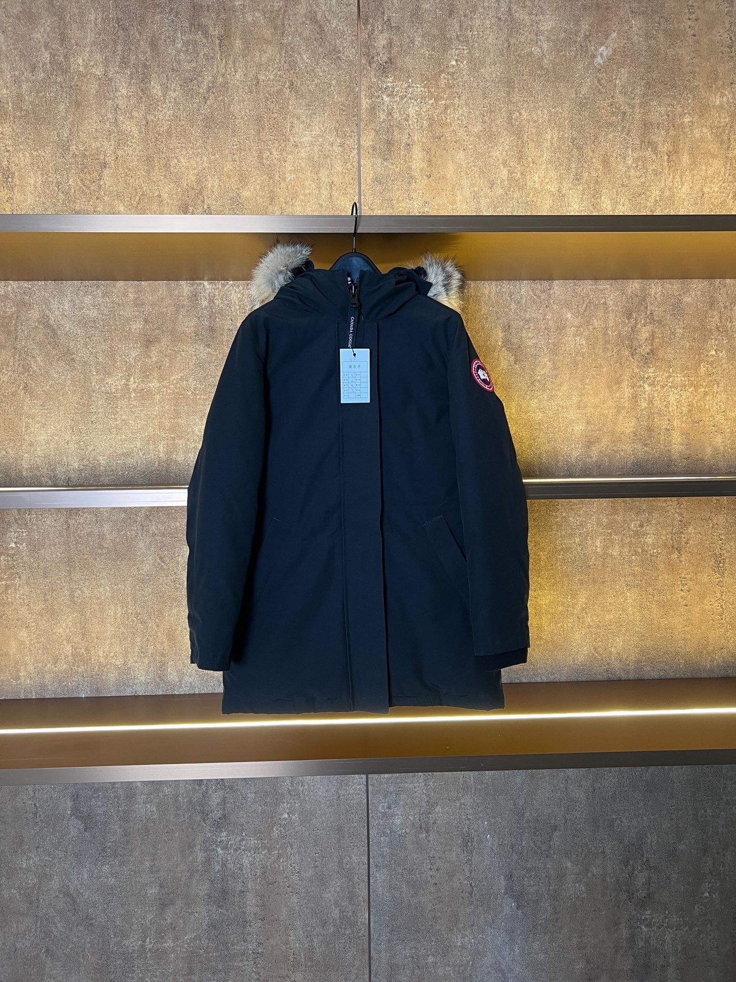 Canada Goose Canada Goose Down Heavy Coat s Men Size US S / EU 44-46 / 1 - 1 Thumbnail
