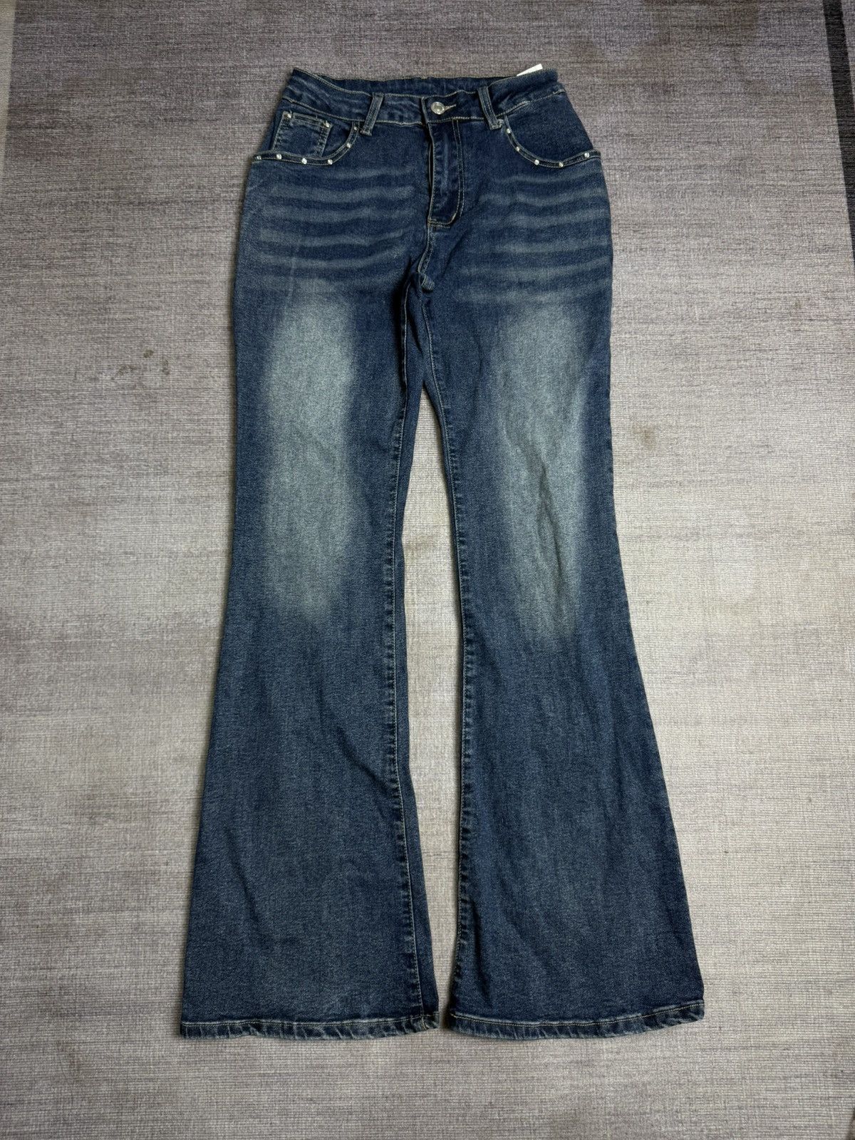Tornado Mart ROMWE Y2K SKULL ART STUDED PANTS Size 25" / US 0 / IT 36 - 3 Thumbnail