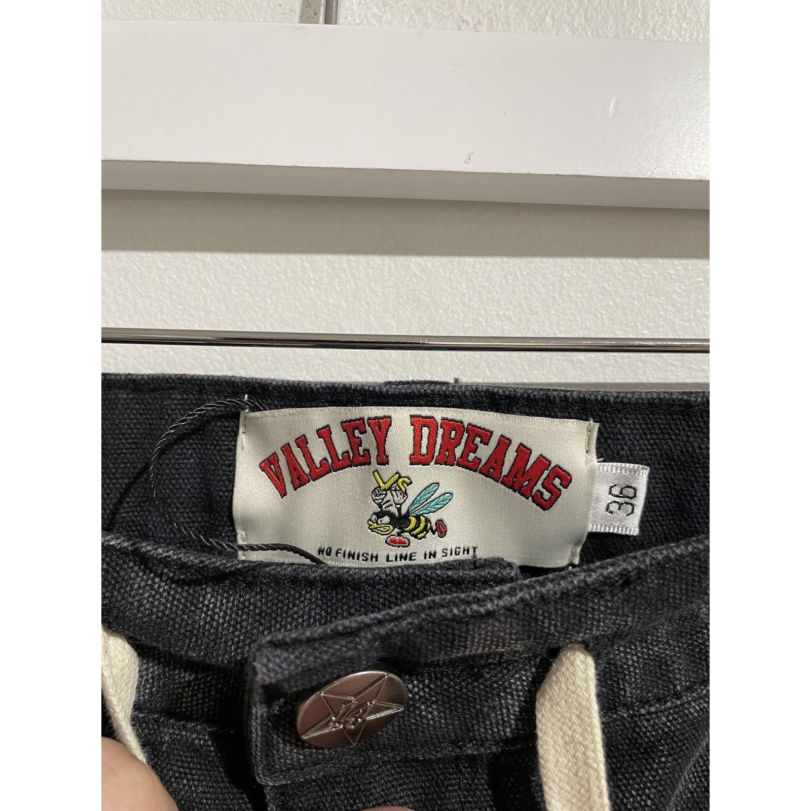Vale VALE FOREVER FURY PAINTERS SIZE 36 NEW Size US 36 / EU 52 - 5 Thumbnail