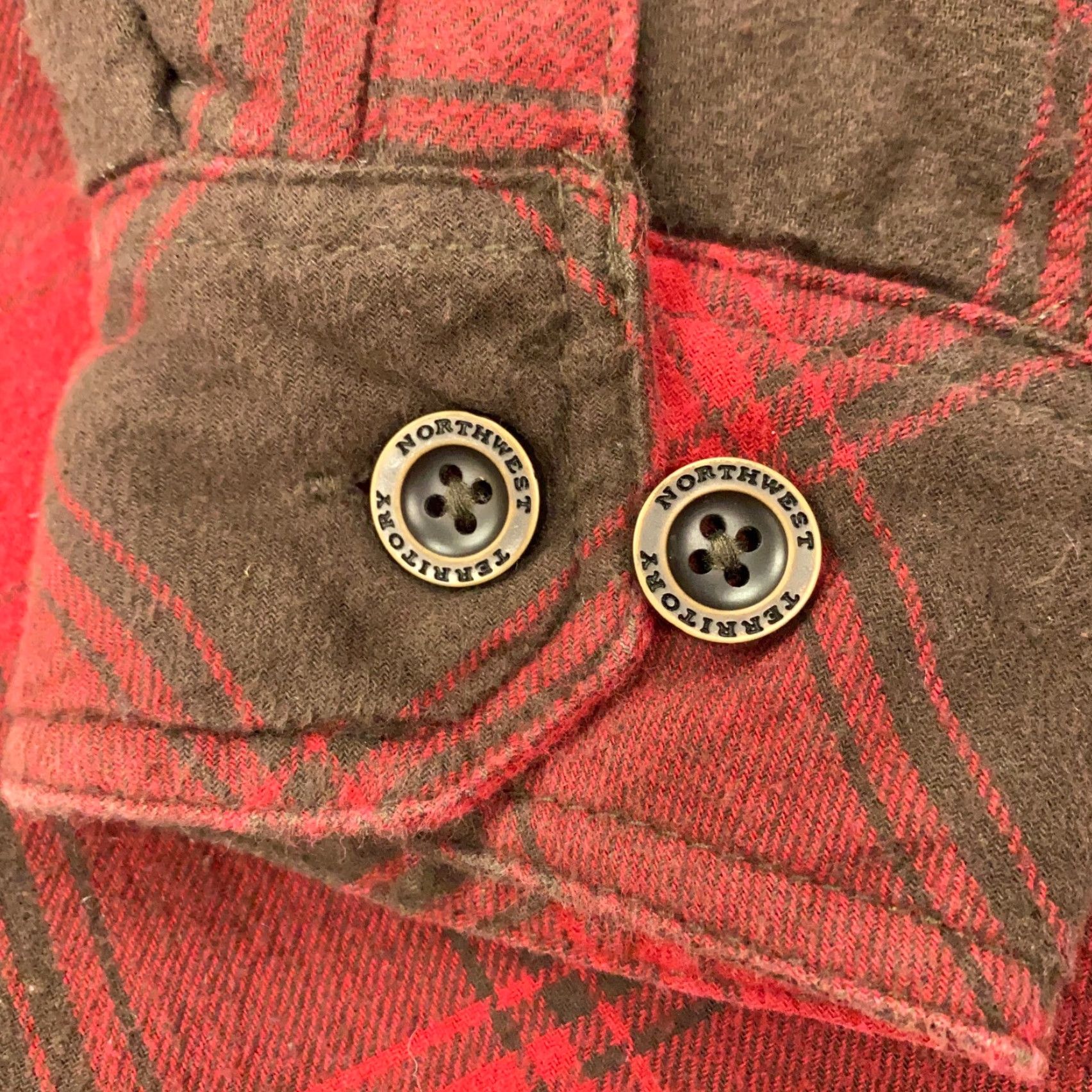 Vintage Northwest Territory Flannel Shirt Jacket Mens Medium Red Buffalo Plaid Shacket Size US M / EU 48-50 / 2 - 5 Thumbnail