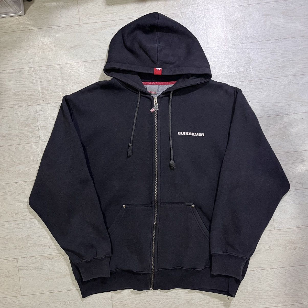 Vintage Quicksilver ziphood boarding technologies