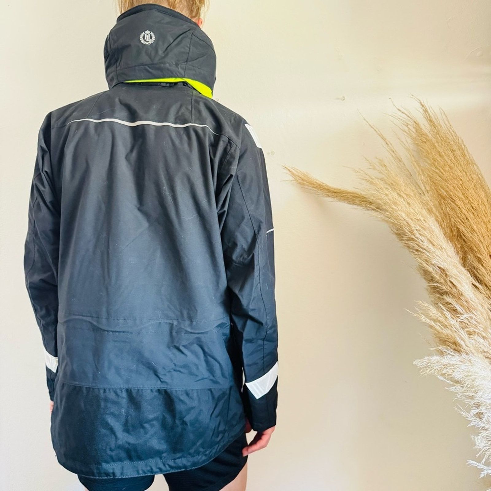 Henri Lloyd NEW Henri Lloyd $995 Black Jacket Waterproof Sailing Coat Size US S / EU 44-46 / 1 - 9 Thumbnail