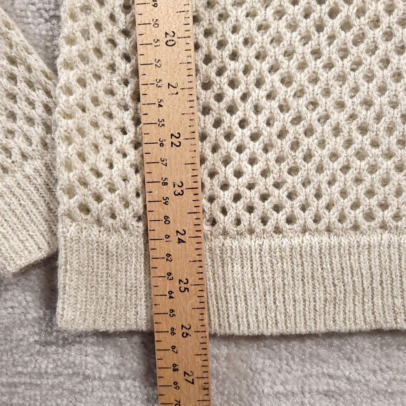 Vintage VINTAGE not applicable; STUDIO Y Crochet Knit SHEER Sweater Top Sz Medium Metallic SPARKLE Blouse Beige Size M / US 6-8 / IT 42-44 - 6 Thumbnail