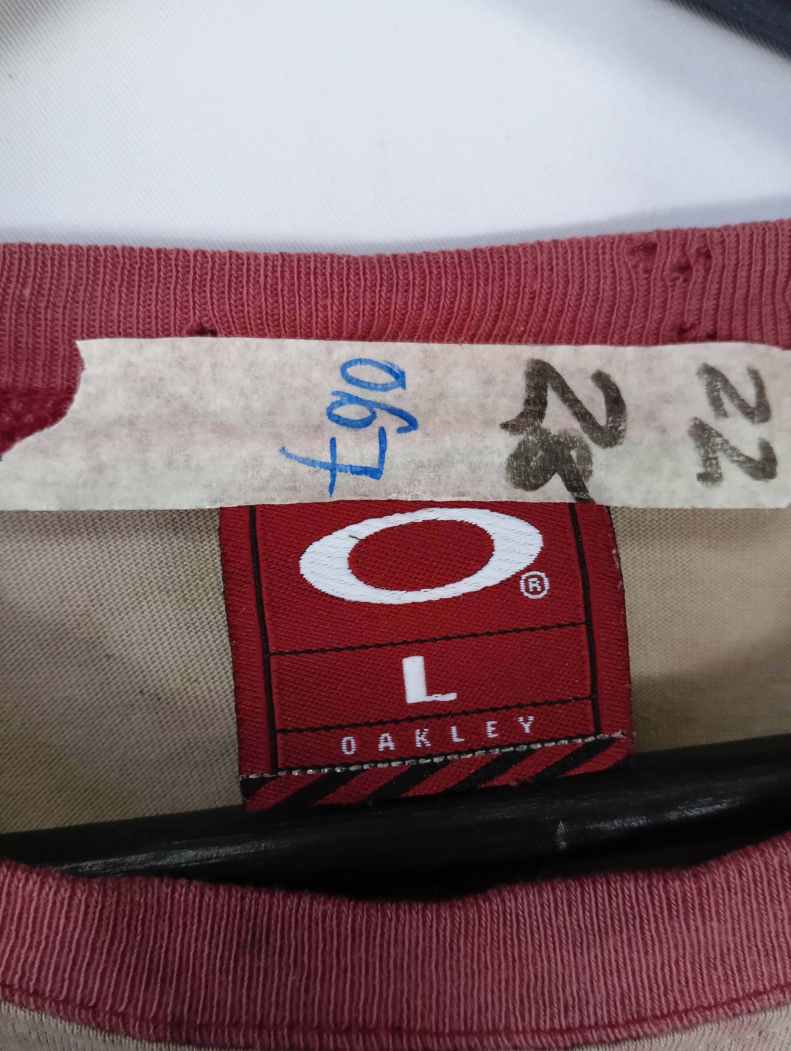 Oakley DISTRESSED OAKLEY ringer TEE Size US L / EU 52-54 / 3 - 5 Thumbnail