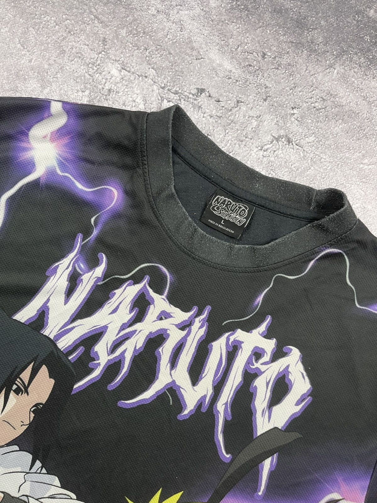 Anime Vintage 2002 Naruto Shippuden Sasuke Shonen Jump T-Shirt Size US L / EU 52-54 / 3 - 9 Thumbnail