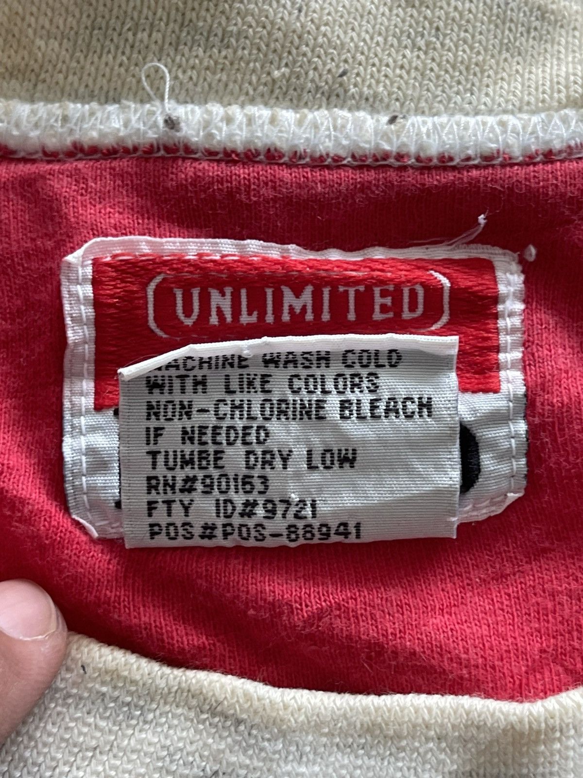 Marlboro Vintage 90s MARLBORO UNLIMITED MAT Racing F1 Sweatshirt Size US L / EU 52-54 / 3 - 3 Thumbnail