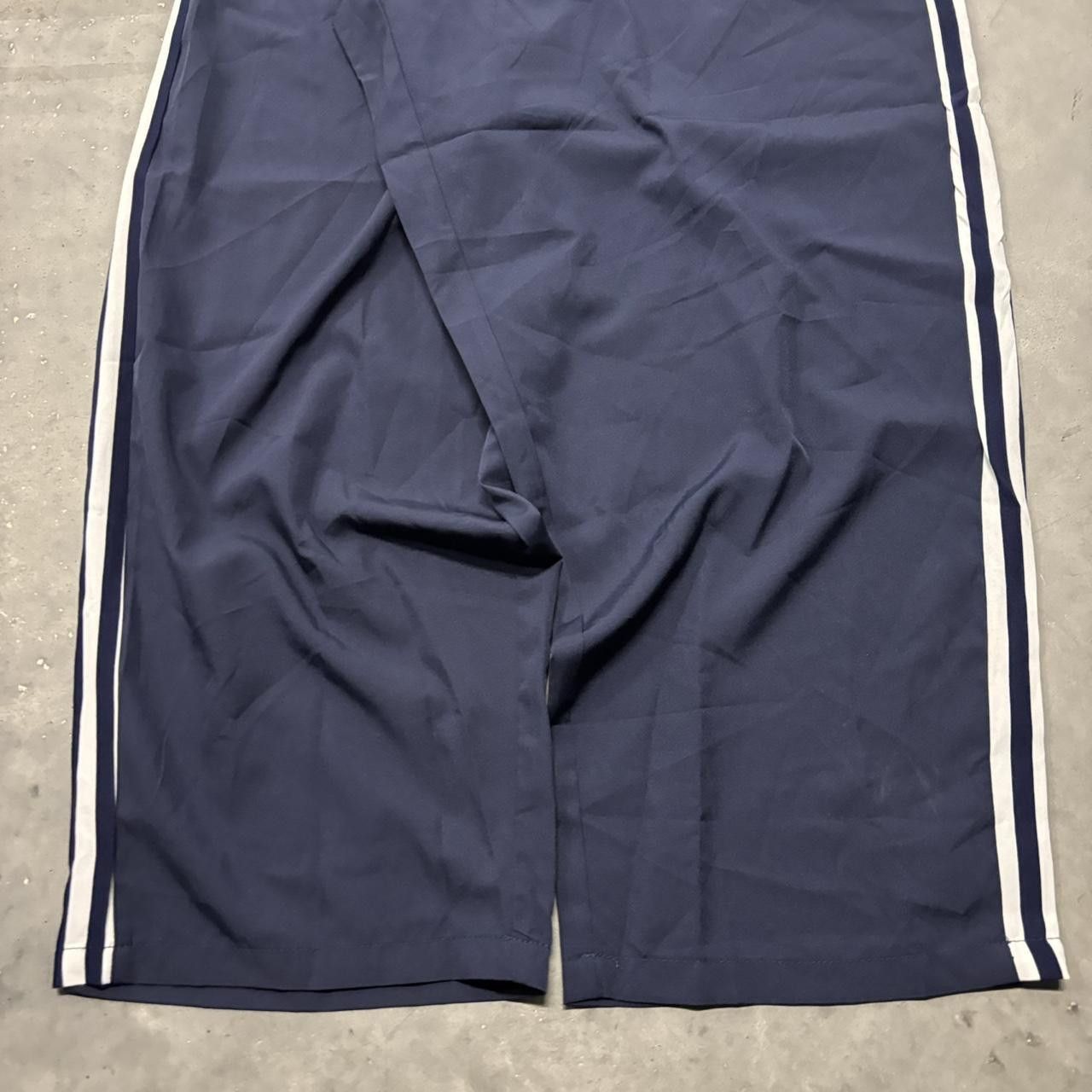 Japanese Brand × Vintage Crazy Vintage Y2K/2000s Baggy Navy Blue Striped Parachute Loose Fit Track Pants! Size US 34 / EU 50 - 4 Thumbnail