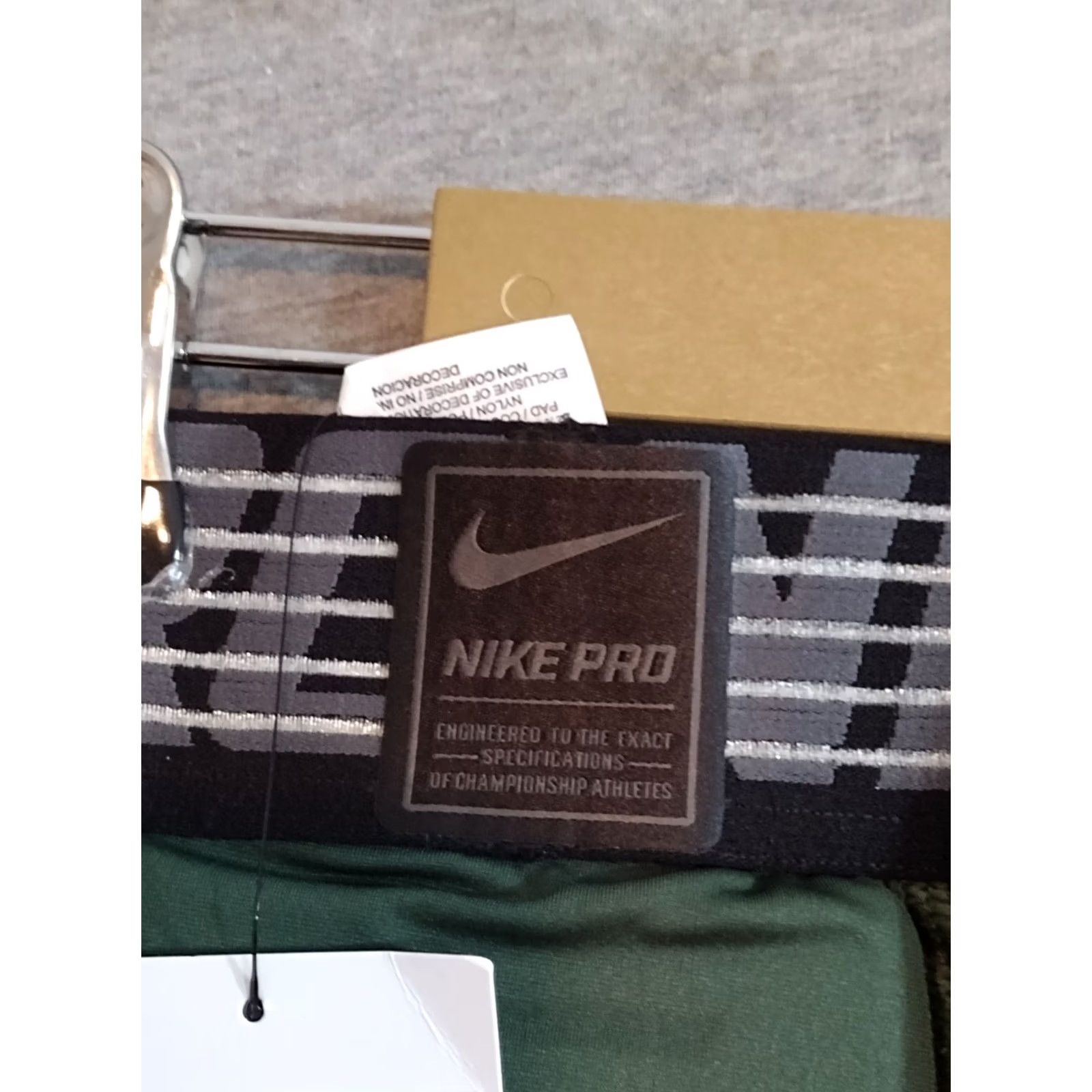 Nike VINTAGE? No — (Original is not vintage) [Note: Do not add text not in title] Size US 39 - 3 Thumbnail
