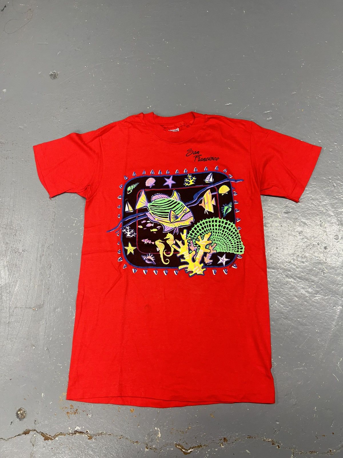 Vintage Crazy Vintage Y2K Essential San Francisco Red Tee Shirt Size US S / EU 44-46 / 1 - 1 Thumbnail