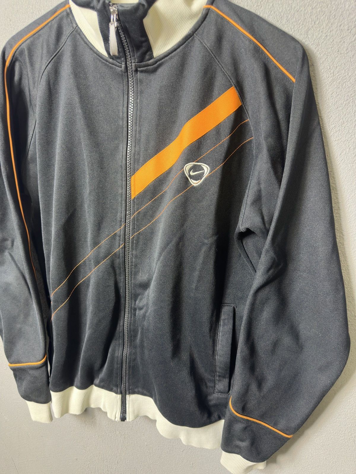 Nike × Vintage Nike Vintage Y2K Zip Jacket Size US L / EU 52-54 / 3 - 2 Thumbnail
