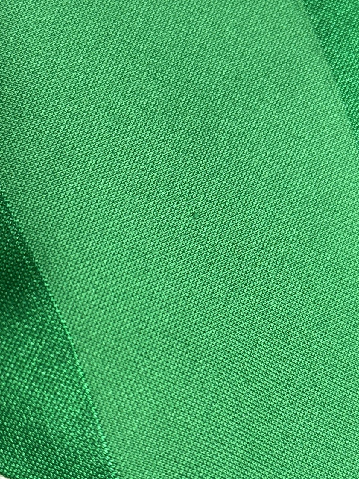 Umbro Republic of Ireland 16/18 Home Football Jersey Size US XL / EU 56 / 4 - 13 Thumbnail