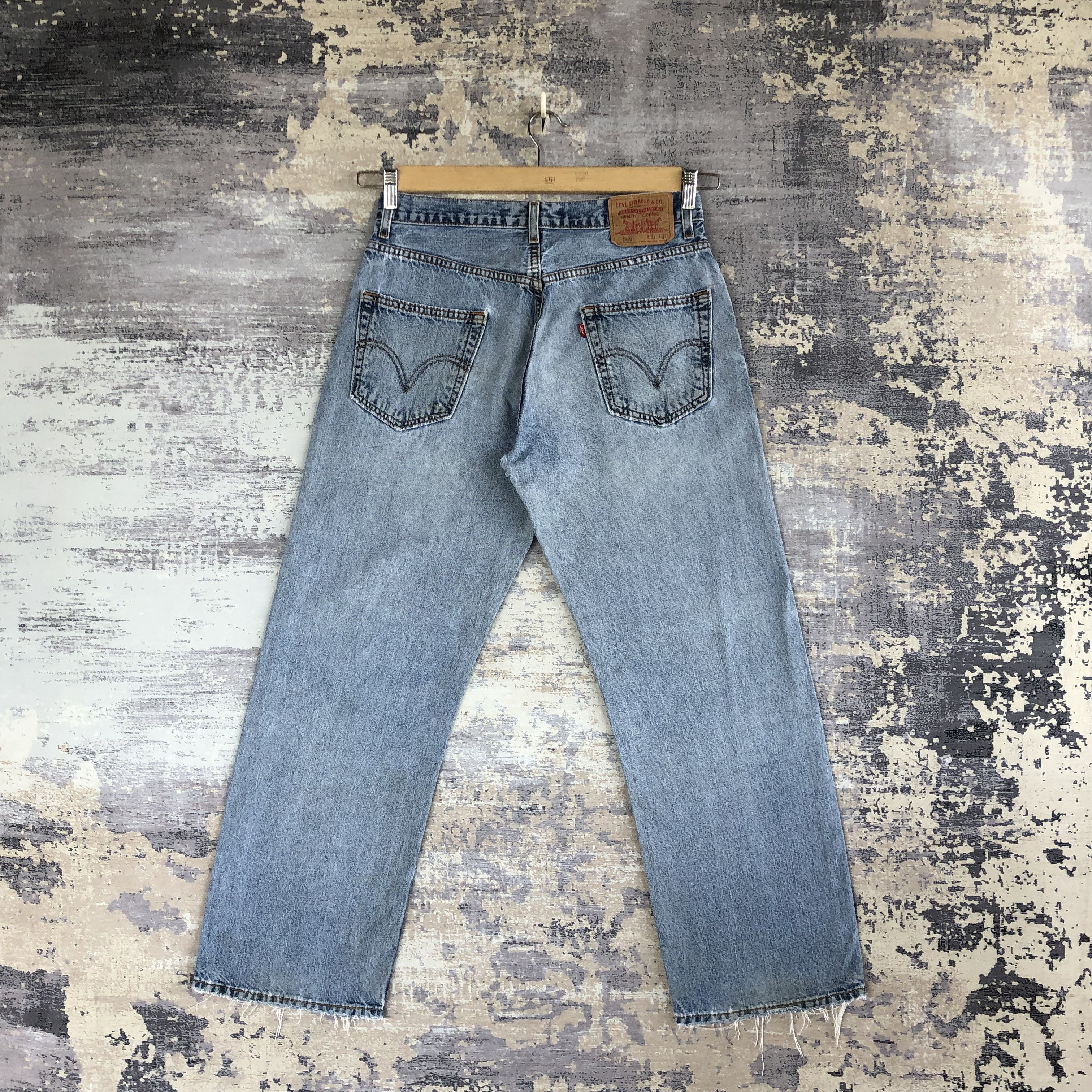Levi's Vintage Baggy Levis Sun Faded Jeans Levi's Distressed Denim Size US 30 / EU 46 - 2 Thumbnail