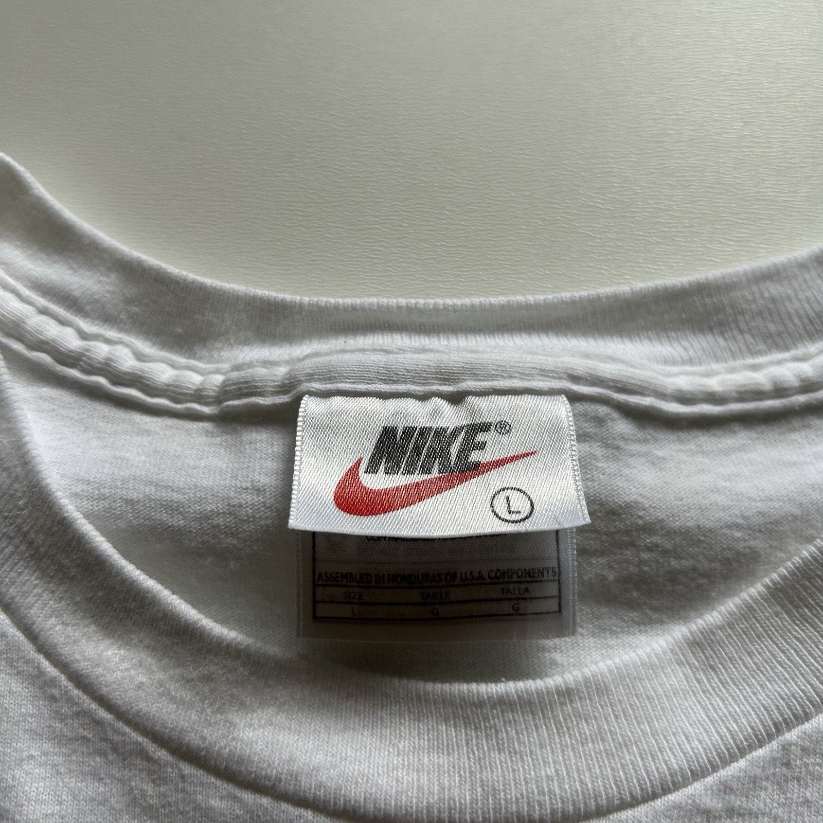 Nike Vintage Nike Golf T-Shirt Large 90s Swoosh White Distressed Size US L / EU 52-54 / 3 - 4 Thumbnail