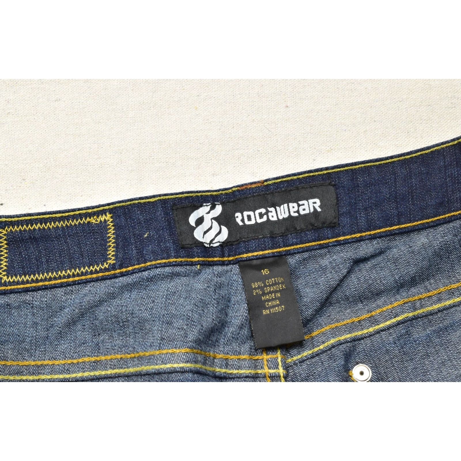 Rocawear Rocawear Women's Jeans Size 16 Dark Wash Bootcut Denim Embroidered Back Pocket Size 38" / US 16 / IT 52 - 7 Thumbnail